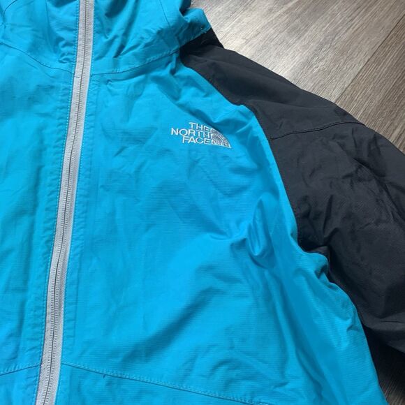 THE NORTH FACE Dryvent Jacket Size Medium - Picture 2 of 6